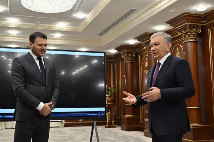 Эмин Агаларов и Шавкат Мирзиёев на презентации мастер-плана Sea Breeze Uzbekistan